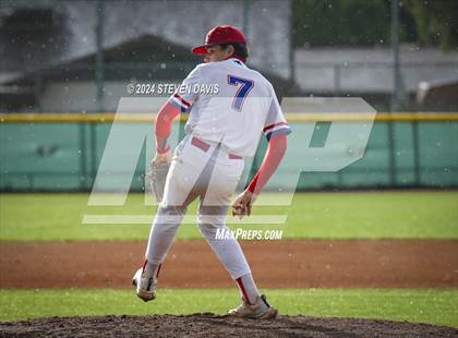 Thumbnail 3 in Marcos de Niza @ Mountain View photogallery.