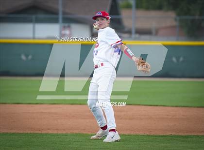 Thumbnail 1 in Marcos de Niza @ Mountain View photogallery.