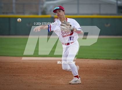 Thumbnail 3 in Marcos de Niza @ Mountain View photogallery.