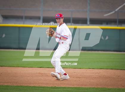 Thumbnail 1 in Marcos de Niza @ Mountain View photogallery.