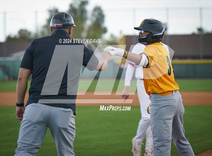 Thumbnail 2 in Marcos de Niza @ Mountain View photogallery.