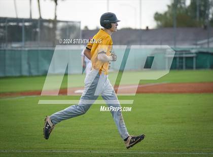 Thumbnail 3 in Marcos de Niza @ Mountain View photogallery.