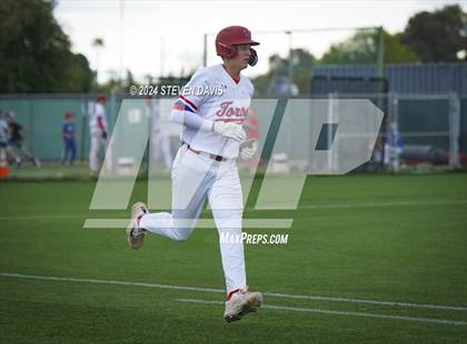 Thumbnail 3 in Marcos de Niza @ Mountain View photogallery.