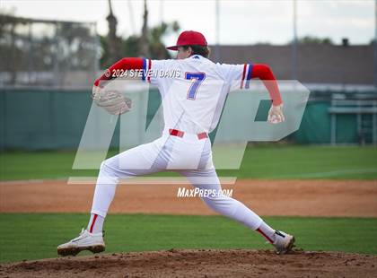 Thumbnail 2 in Marcos de Niza @ Mountain View photogallery.