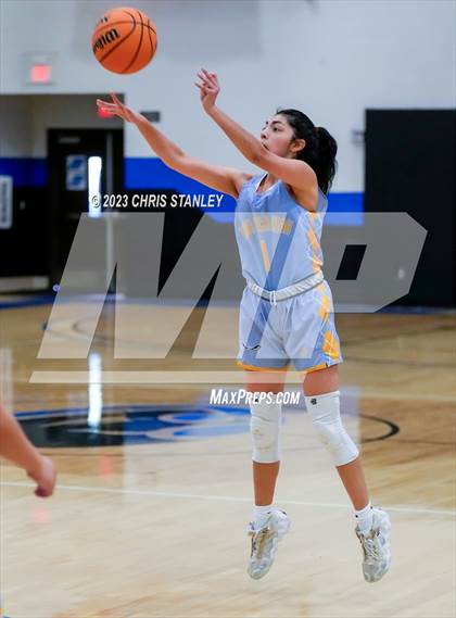Thumbnail 3 in High Tech SD vs. Copper Canyon (Panther Hoops Classic) photogallery.