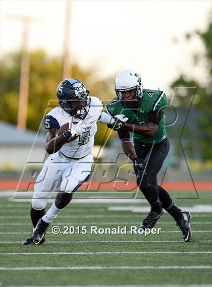 Thumbnail 3 in Wylie East @ Poteet photogallery.