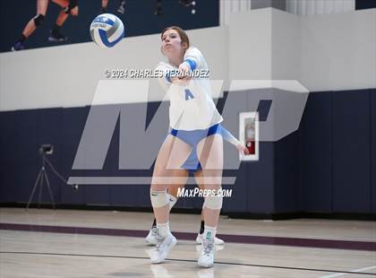 Thumbnail 2 in New Braunfels vs. Huntsville (Legends Invitational) photogallery.