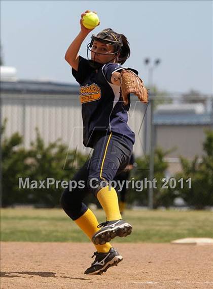 Thumbnail 3 in Westlake vs. Santa Clara (Valley Classic) photogallery.