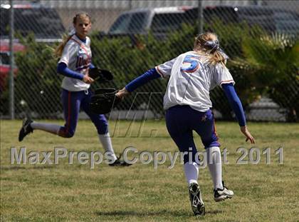 Thumbnail 1 in Westlake vs. Santa Clara (Valley Classic) photogallery.