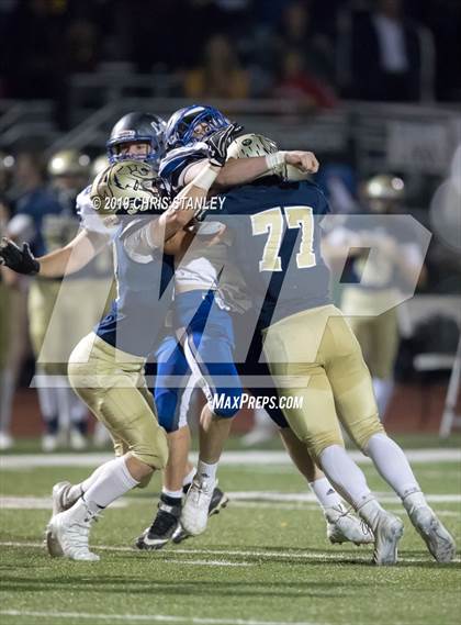 Thumbnail 3 in Benjamin Franklin vs Snowflake (AIA 3A Semifinal) photogallery.