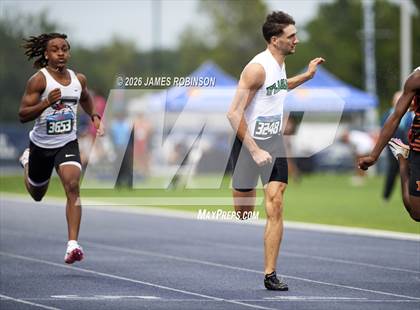 Thumbnail 3 in FHSAA Class 4A Final (200m) photogallery.