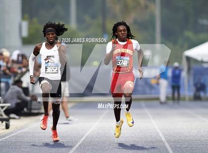 Thumbnail 1 in FHSAA Class 4A Final (200m) photogallery.