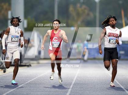 Thumbnail 3 in FHSAA Class 4A Final (200m) photogallery.
