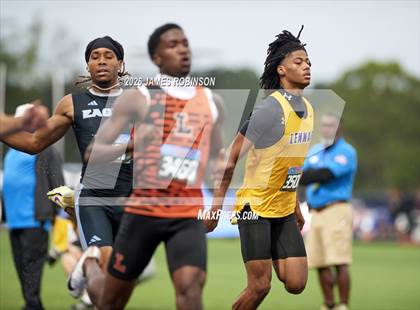 Thumbnail 3 in FHSAA Class 4A Final (200m) photogallery.