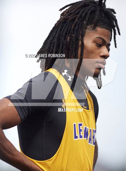 Thumbnail 2 in FHSAA Class 4A Final (200m) photogallery.