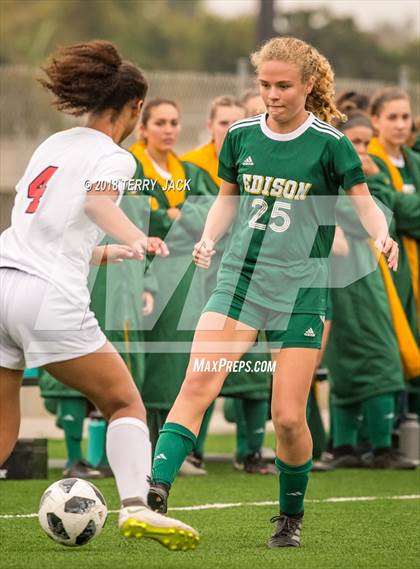 Thumbnail 1 in Edison vs Mission Viejo photogallery.