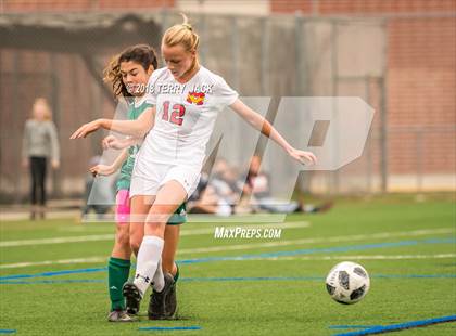 Thumbnail 3 in Edison vs Mission Viejo photogallery.