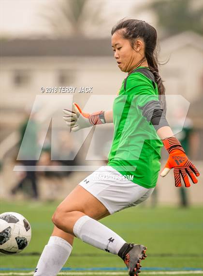 Thumbnail 3 in Edison vs Mission Viejo photogallery.