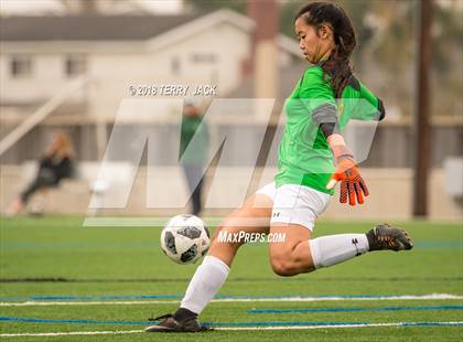 Thumbnail 1 in Edison vs Mission Viejo photogallery.