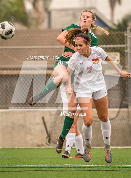 Thumbnail 2 in Edison vs Mission Viejo photogallery.