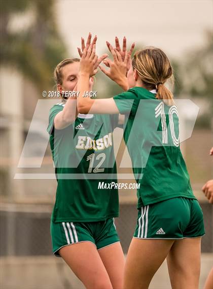 Thumbnail 1 in Edison vs Mission Viejo photogallery.