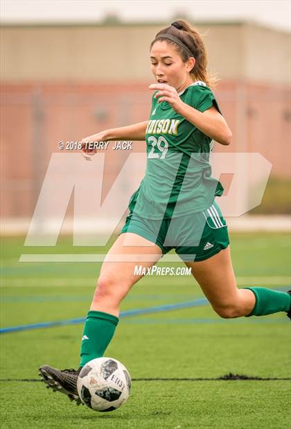 Thumbnail 3 in Edison vs Mission Viejo photogallery.