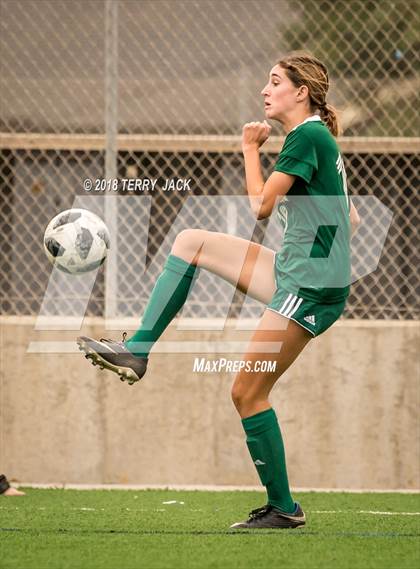 Thumbnail 3 in Edison vs Mission Viejo photogallery.