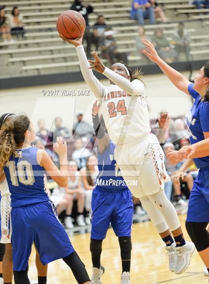 Thumbnail 1 in Madison vs. MacArthur photogallery.