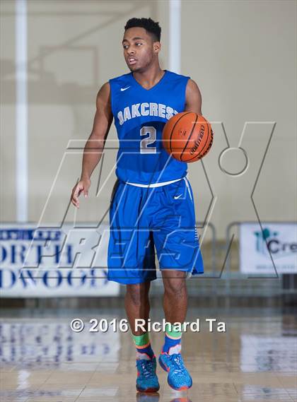 Thumbnail 3 in Buena vs Oakcrest (Boardwalk Basketball Classic) photogallery.