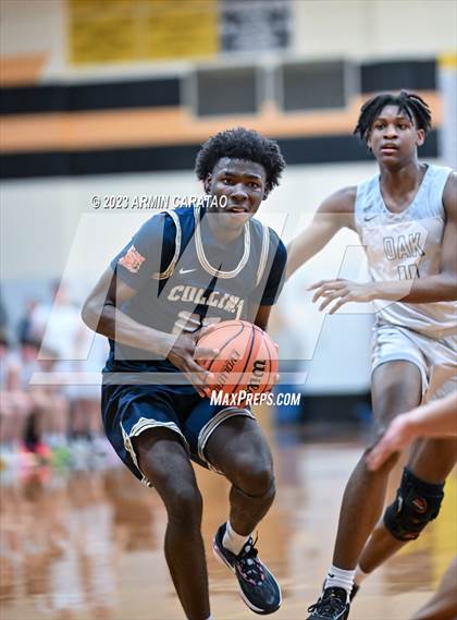 Thumbnail 3 in Klein Collins @ Klein Oak photogallery.