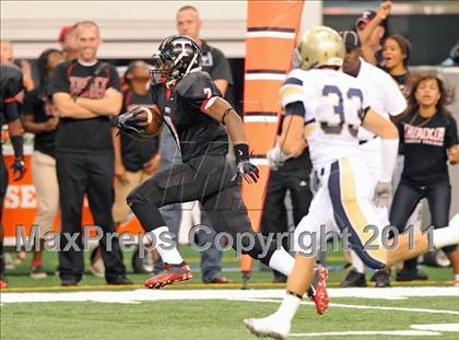 Thumbnail 3 in Trinity vs. Shiloh Christian (Kirk Herbstreit National Kickoff Classic) photogallery.