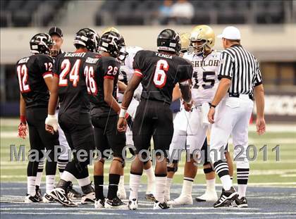 Thumbnail 2 in Trinity vs. Shiloh Christian (Kirk Herbstreit National Kickoff Classic) photogallery.