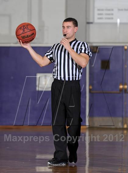 Thumbnail 1 in Grant vs. Eisenhower (St. Hope Elite Hoops Classic) photogallery.