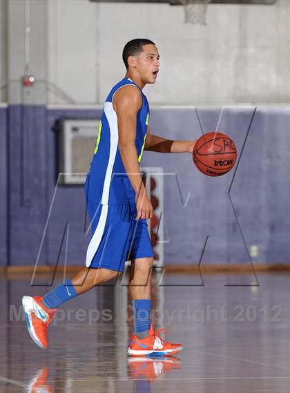 Thumbnail 2 in Grant vs. Eisenhower (St. Hope Elite Hoops Classic) photogallery.
