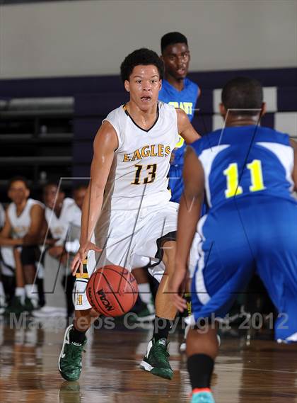 Thumbnail 3 in Grant vs. Eisenhower (St. Hope Elite Hoops Classic) photogallery.