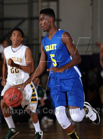 Thumbnail 2 in Grant vs. Eisenhower (St. Hope Elite Hoops Classic) photogallery.