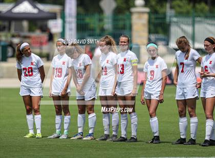 Thumbnail 3 in Notre Dame vs. Visitation Academy (MSHSAA Class 2 Championship) photogallery.