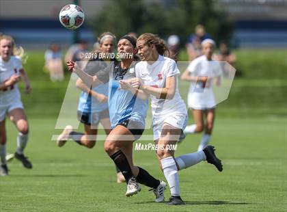 Thumbnail 1 in Notre Dame vs. Visitation Academy (MSHSAA Class 2 Championship) photogallery.