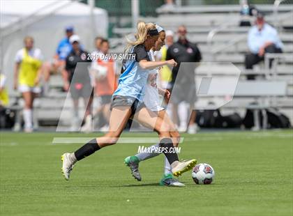 Thumbnail 2 in Notre Dame vs. Visitation Academy (MSHSAA Class 2 Championship) photogallery.