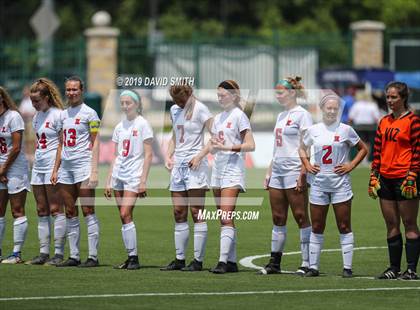 Thumbnail 2 in Notre Dame vs. Visitation Academy (MSHSAA Class 2 Championship) photogallery.