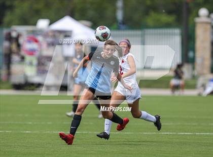 Thumbnail 2 in Notre Dame vs. Visitation Academy (MSHSAA Class 2 Championship) photogallery.