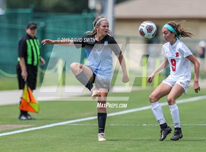 Thumbnail 1 in Notre Dame vs. Visitation Academy (MSHSAA Class 2 Championship) photogallery.