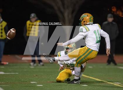 Thumbnail 1 in Tumwater vs. Lynden (WIAA 2A Quarterfinal) photogallery.