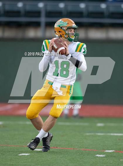 Thumbnail 2 in Tumwater vs. Lynden (WIAA 2A Quarterfinal) photogallery.