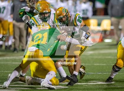 Thumbnail 1 in Tumwater vs. Lynden (WIAA 2A Quarterfinal) photogallery.
