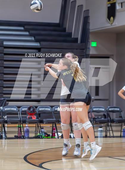 Thumbnail 2 in Del Norte @ Westview photogallery.