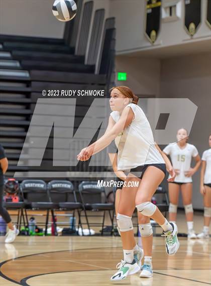 Thumbnail 3 in Del Norte @ Westview photogallery.