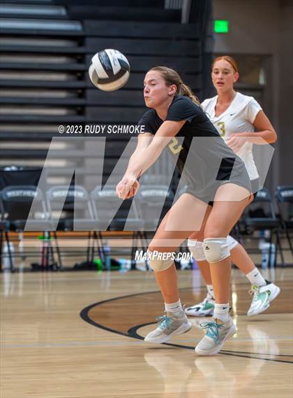 Thumbnail 1 in Del Norte @ Westview photogallery.