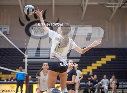 Thumbnail 2 in Del Norte @ Westview photogallery.