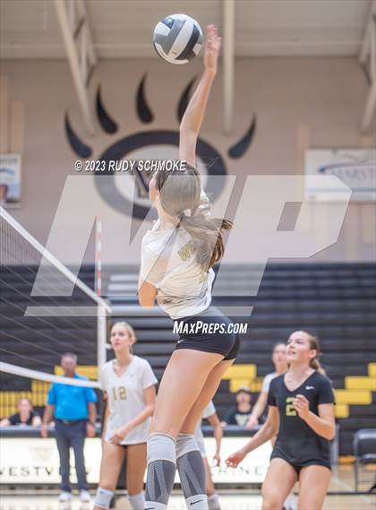 Thumbnail 3 in Del Norte @ Westview photogallery.